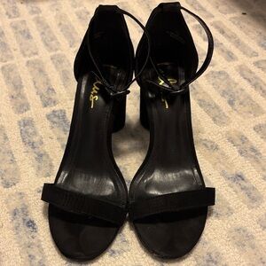 Lulu's Chic Black Strap 4” Heels